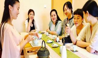 茶艺师培训机构要培训多久,培训费用大概多 茶艺培训需要多少钱